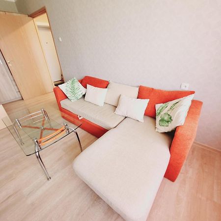The Comfortable Apartment Tallinn Bagian luar foto