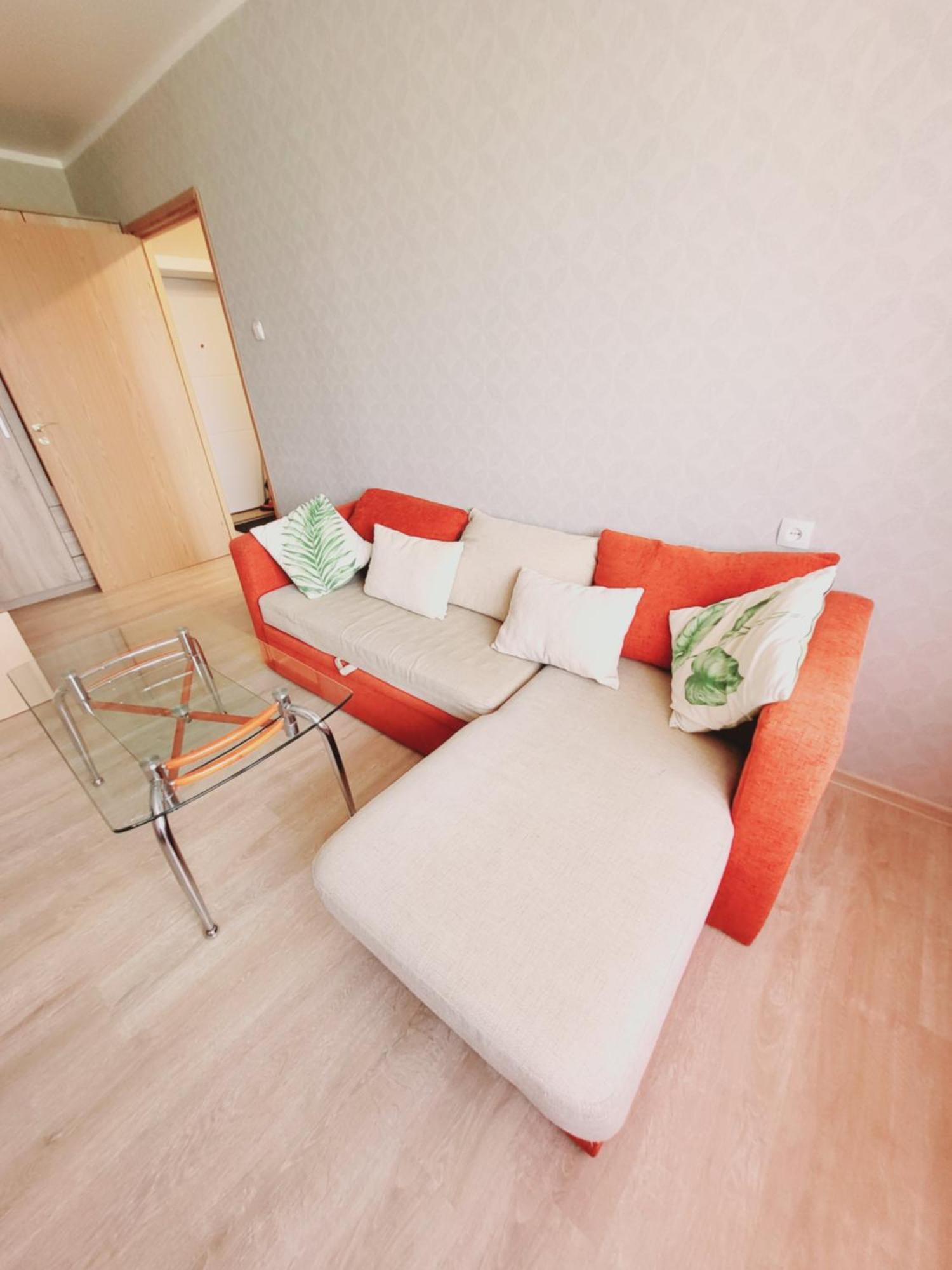 The Comfortable Apartment Tallinn Bagian luar foto